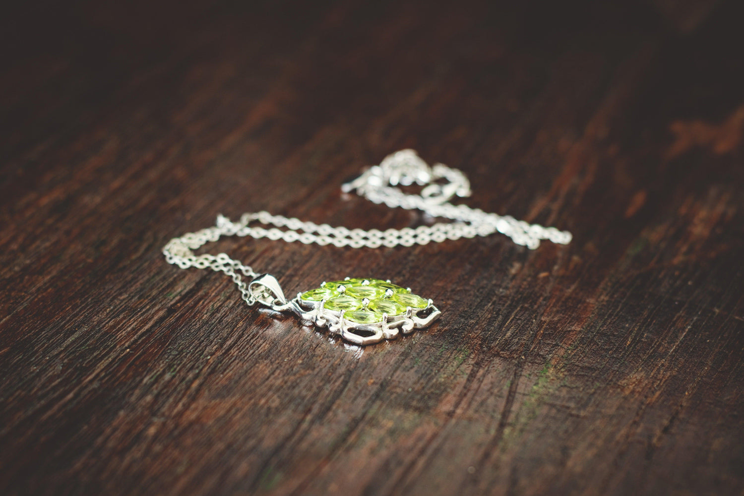 How to Choose the Perfect Silver Jewellery for Every Occasion - XMERALDA 