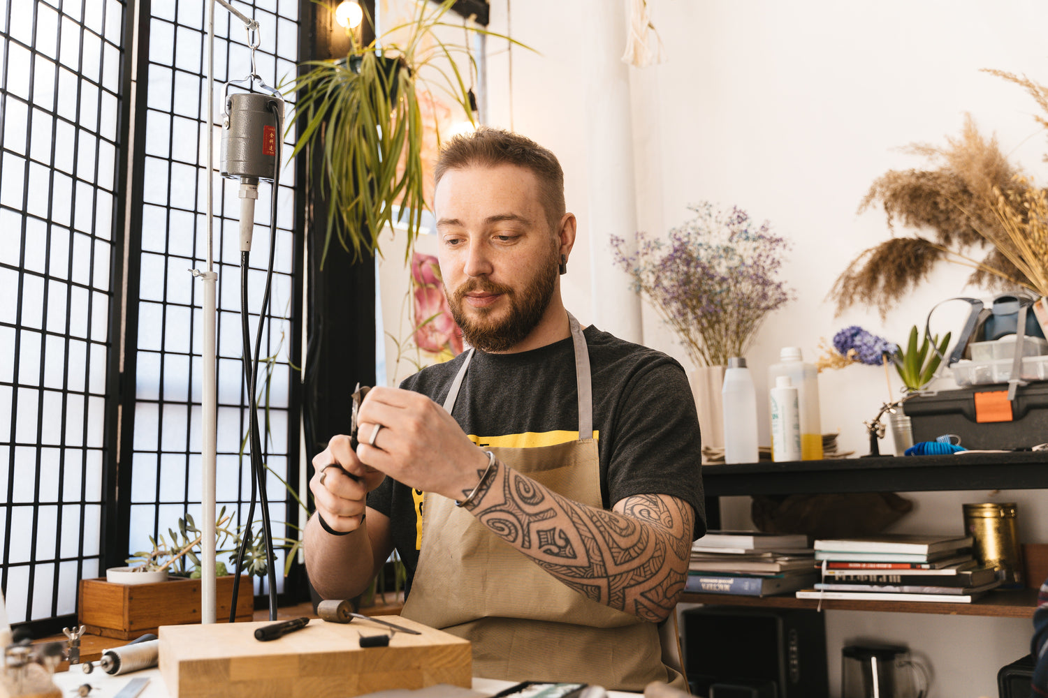 5 Key Benefits of Choosing Handmade Jewellery