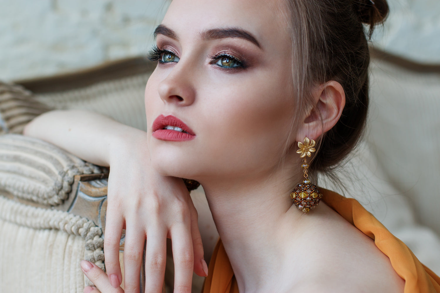 15 Ultimate Tips for Styling Handmade Jewellery